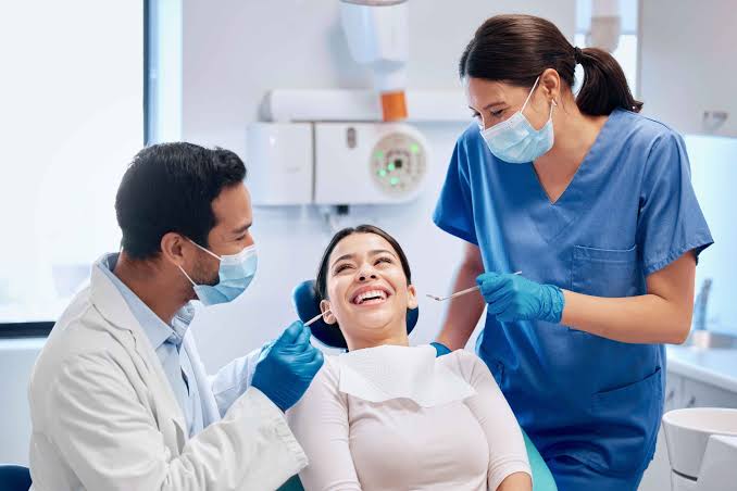 Dentist's office in Oakville ON